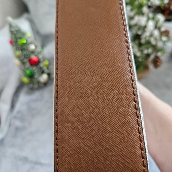 Michael Kors Jet Set Camera Crossbody Bag/Matching Wallet (NWOT) - Picture 5 of 8